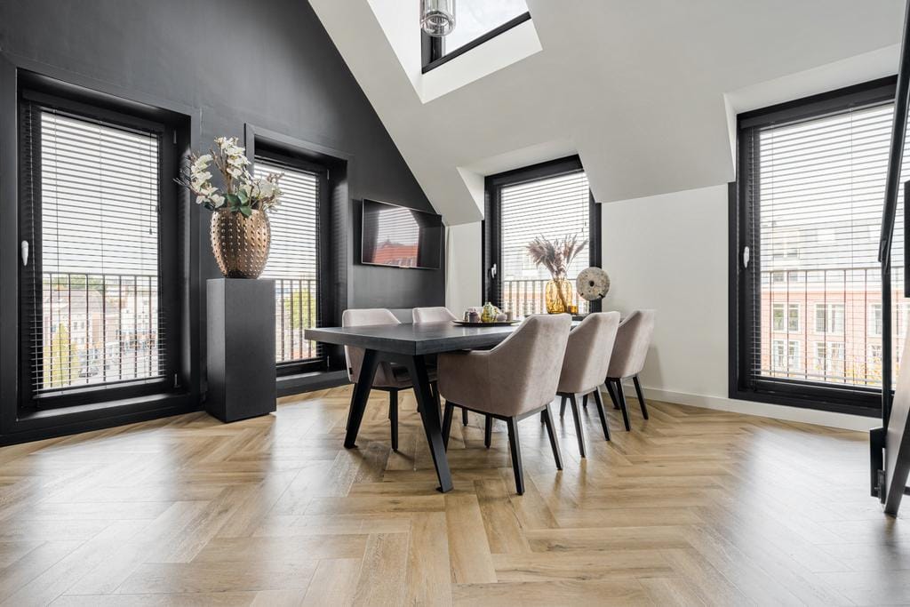 Photo 2 of Markendaalseweg 28-E2