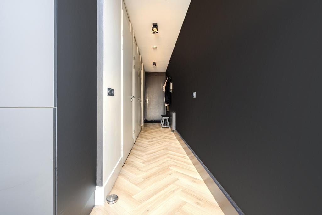 Photo 6 of Markendaalseweg 28-E2