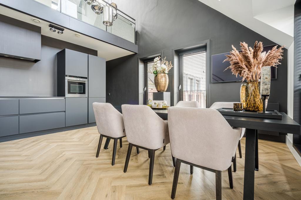 Photo 8 of Markendaalseweg 28-E2