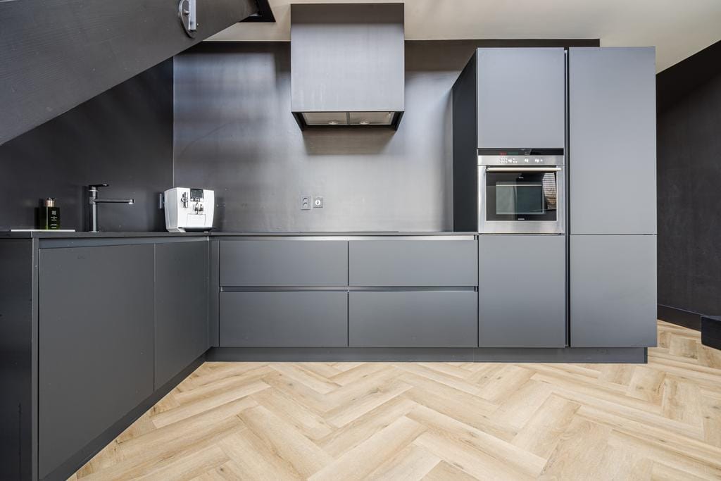 Photo 10 of Markendaalseweg 28-E2