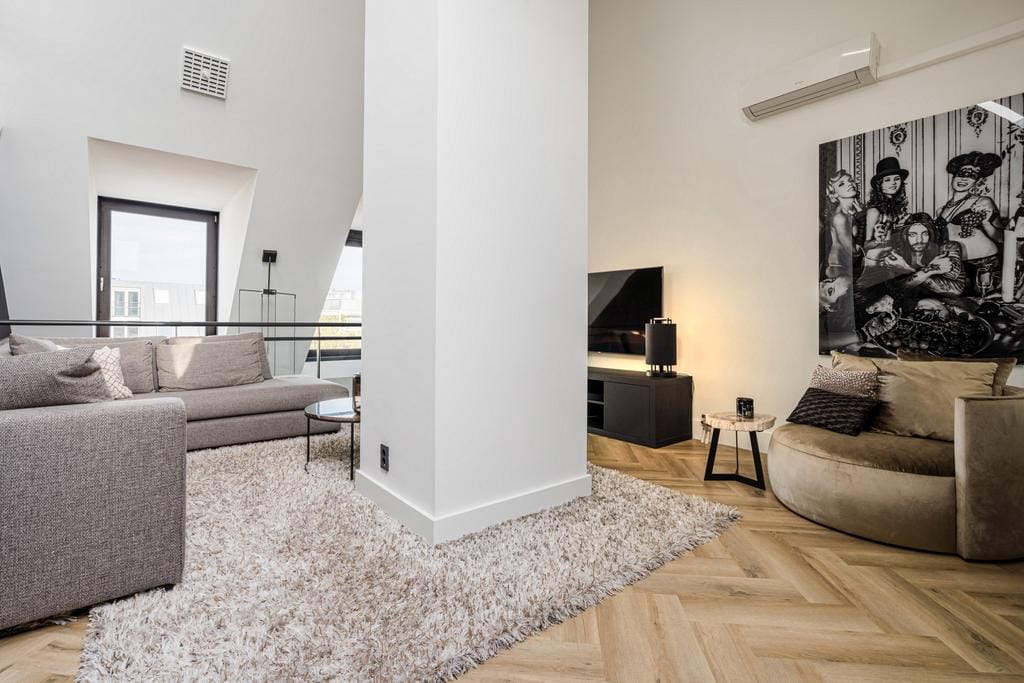 Photo 13 of Markendaalseweg 28-E2