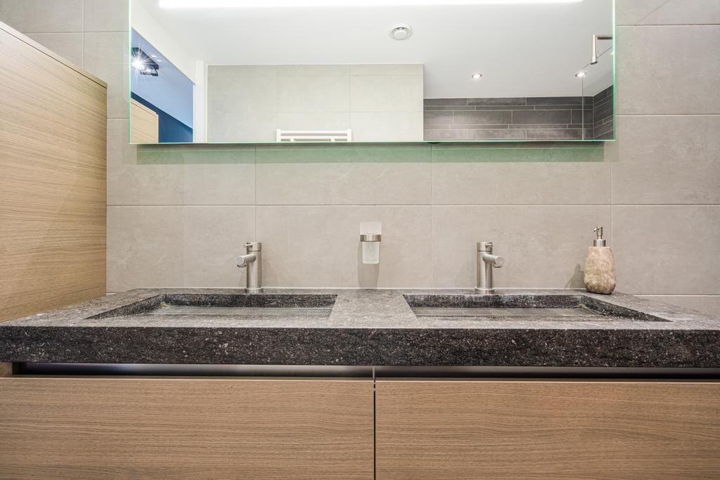 Photo 21 of Markendaalseweg 28-E2