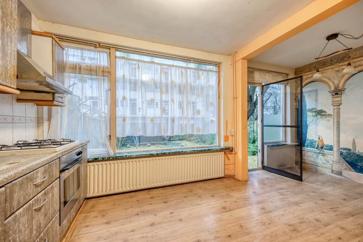 Photo 4 of W.H. Vliegenstraat 77