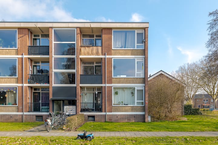 Photo 4 of Piersonstraat 38