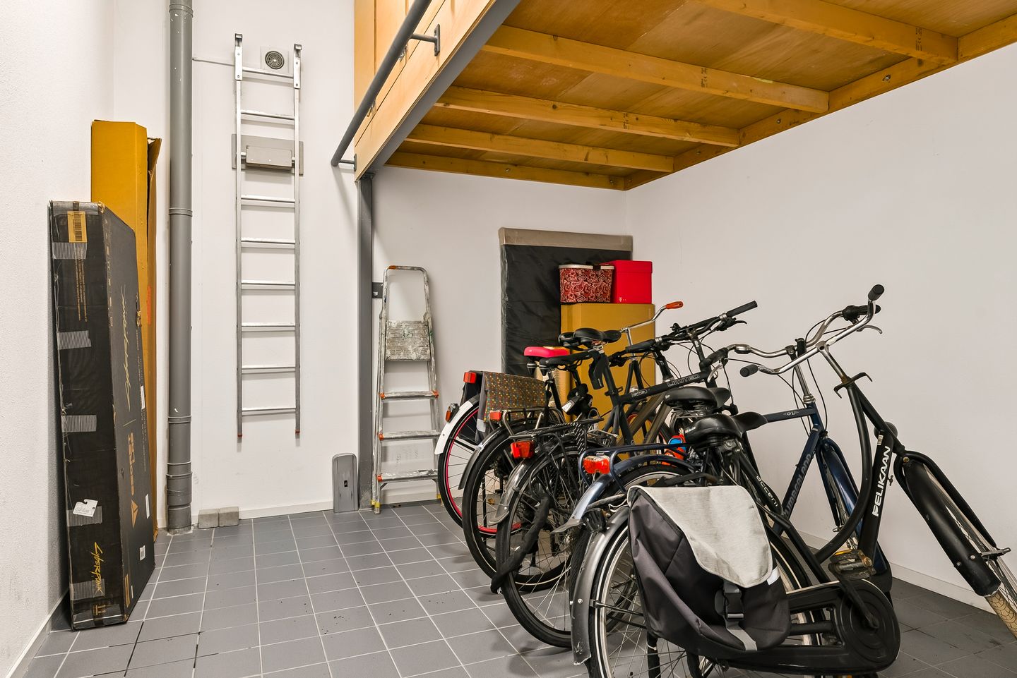 Photo 20 of Trojestraat 7