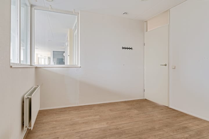 Foto 16 van Curiestraat 151