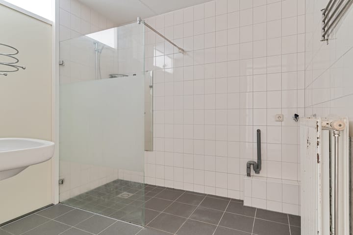 Foto 26 van Curiestraat 151