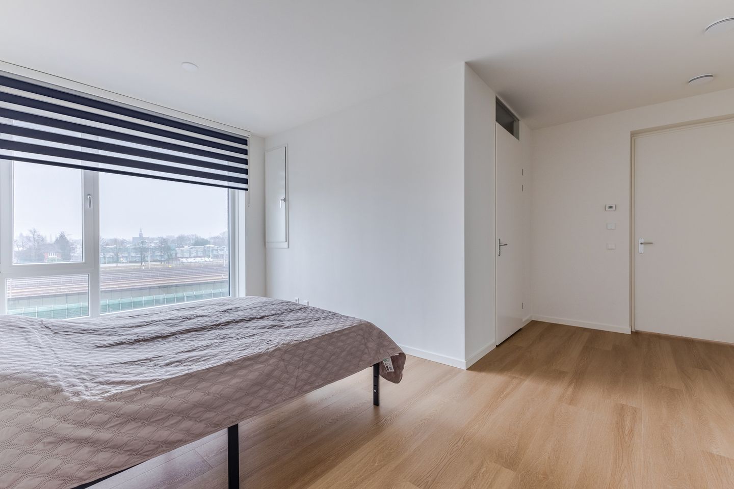 Foto 25 van Mahoniehout 406