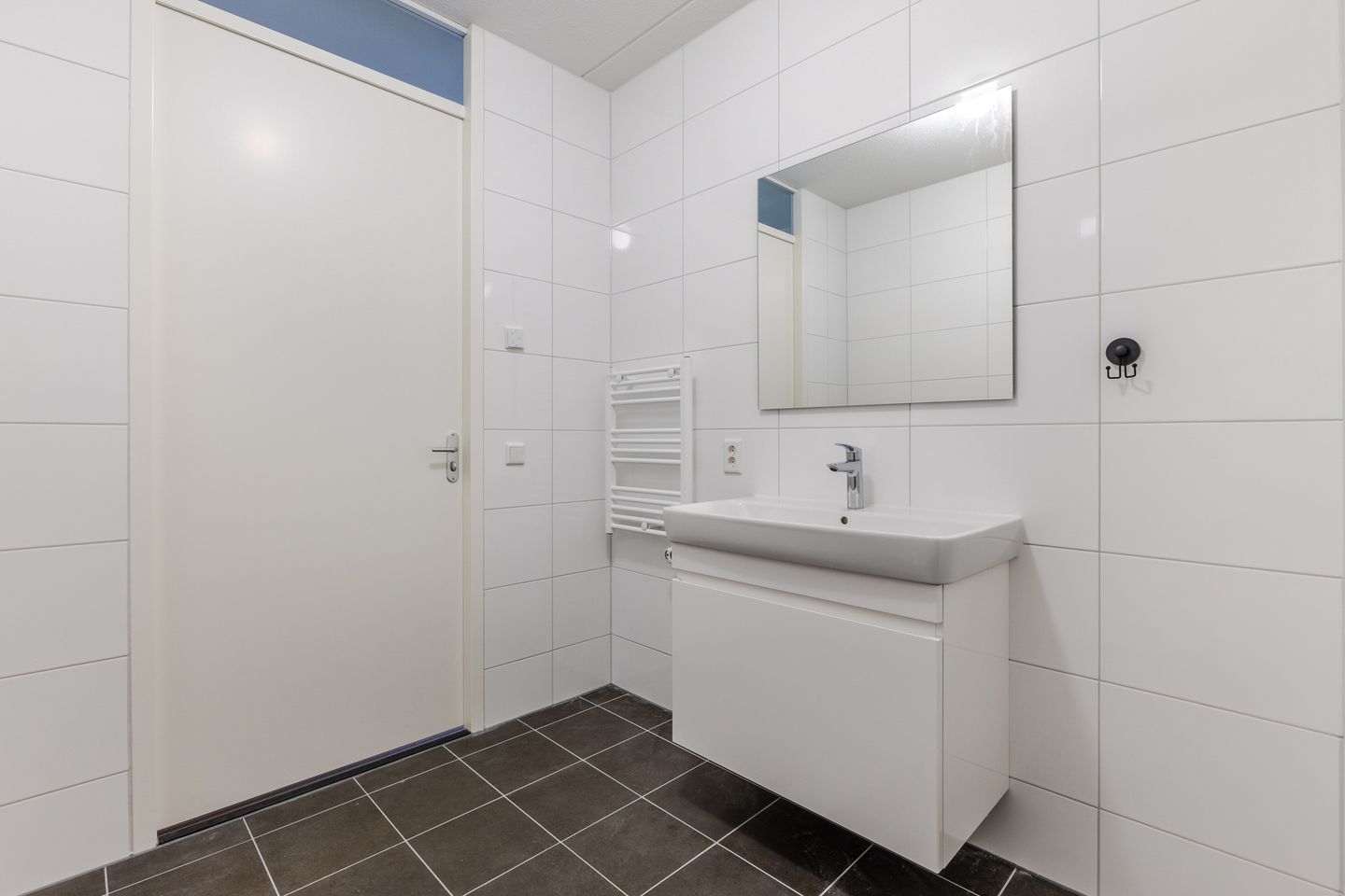 Foto 29 van Mahoniehout 406