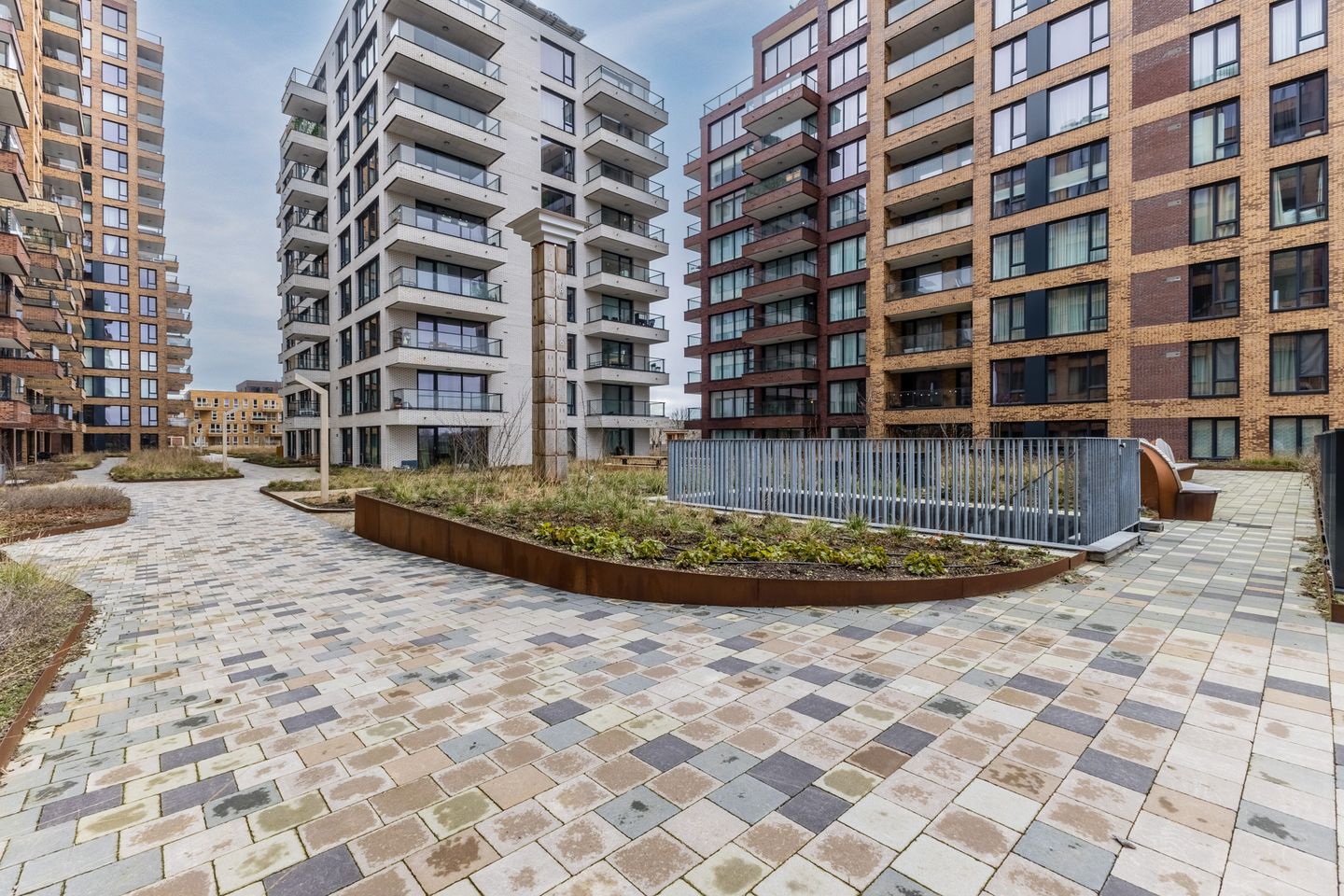 Foto 40 van Mahoniehout 406