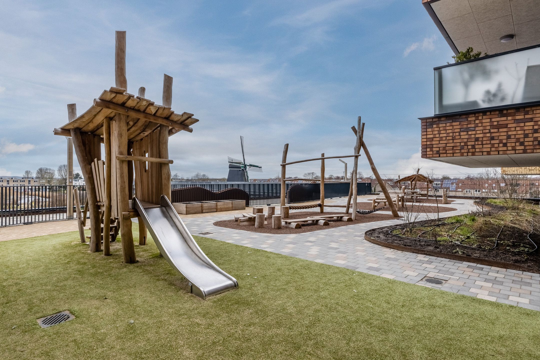 Foto 42 van Mahoniehout 406