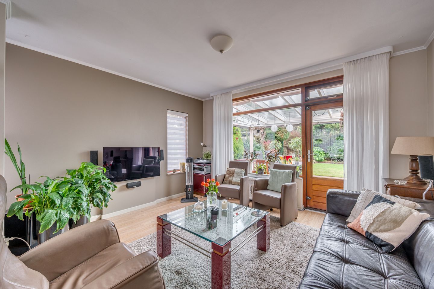 Foto 14 van Moutzhofweg 91