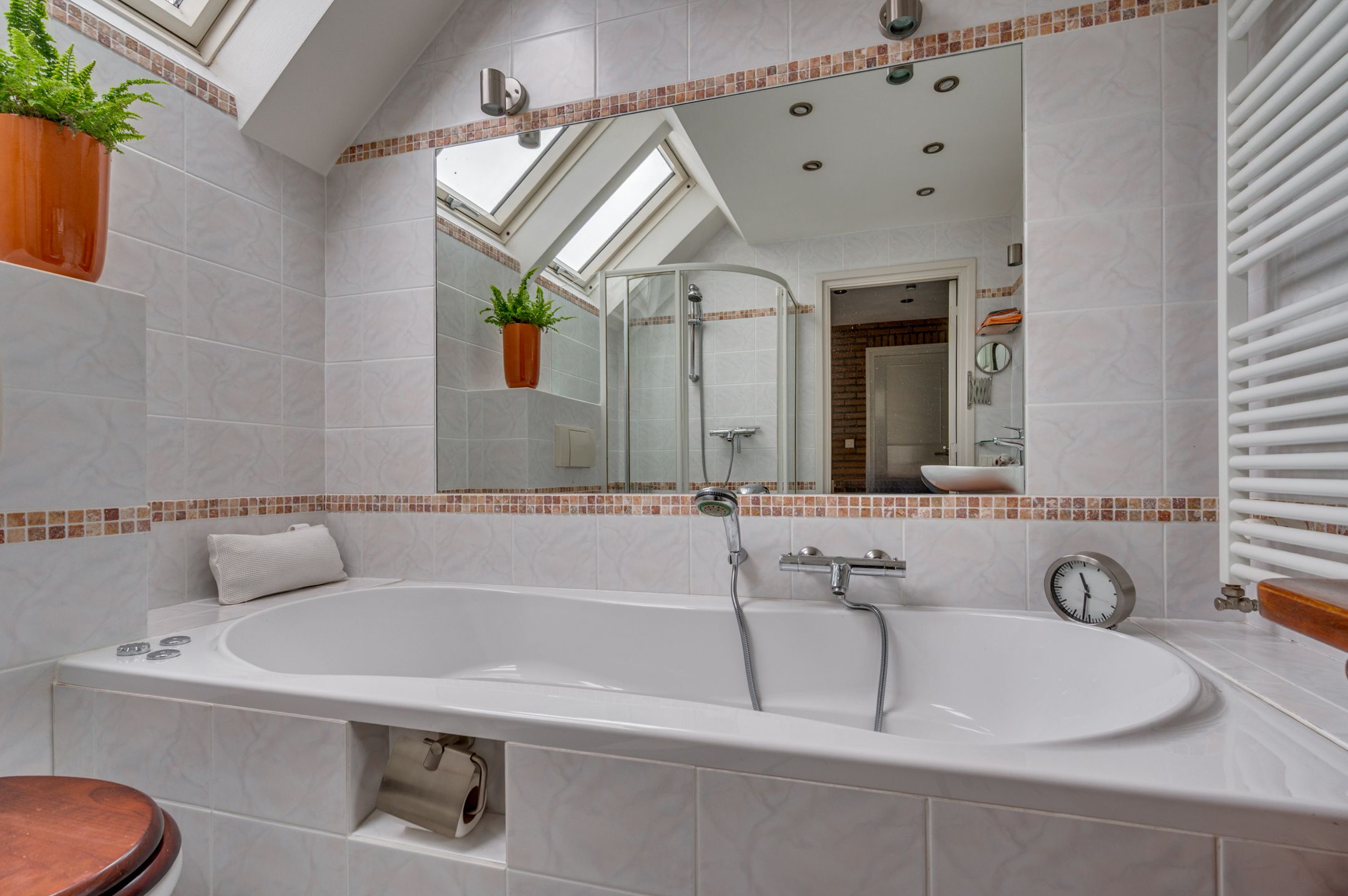 Foto 39 van Moutzhofweg 91