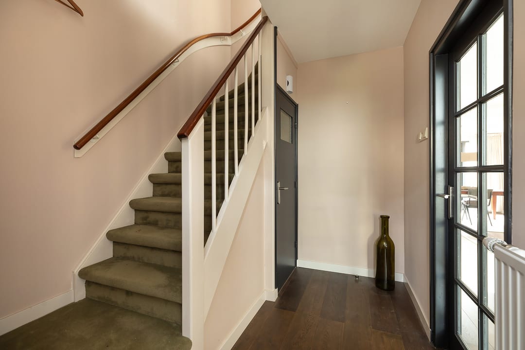 Photo 7 of Olivier van Noortstraat 8