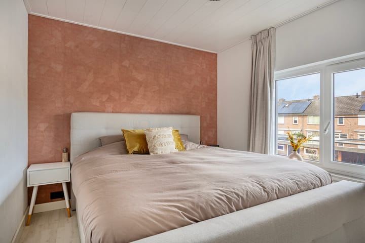 Foto 24 van Scherpakkerstraat 10