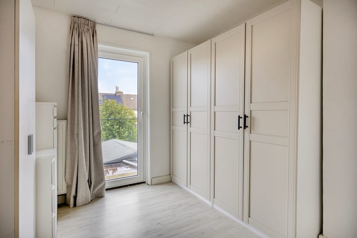 Foto 28 van Scherpakkerstraat 10