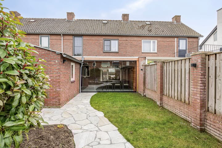 Foto 37 van Scherpakkerstraat 10