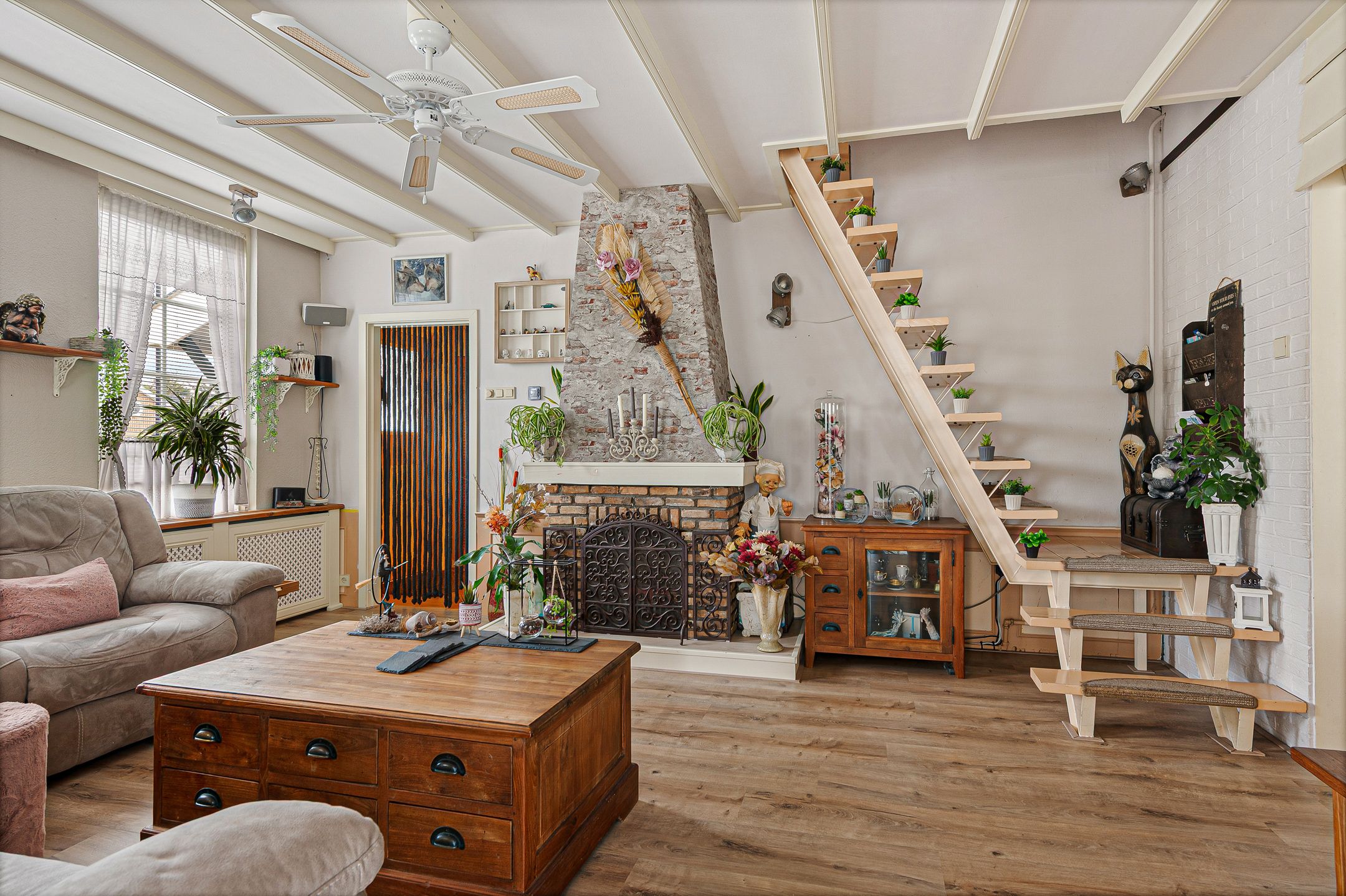 Foto 9 van Nauerna 12