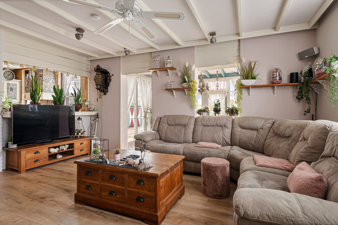 Foto 11 van Nauerna 12