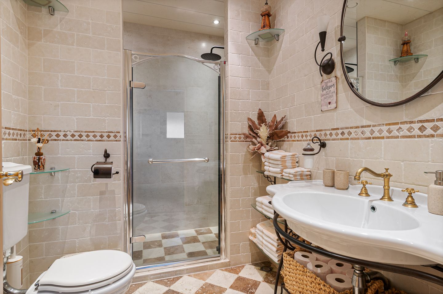 Foto 19 van Nauerna 12