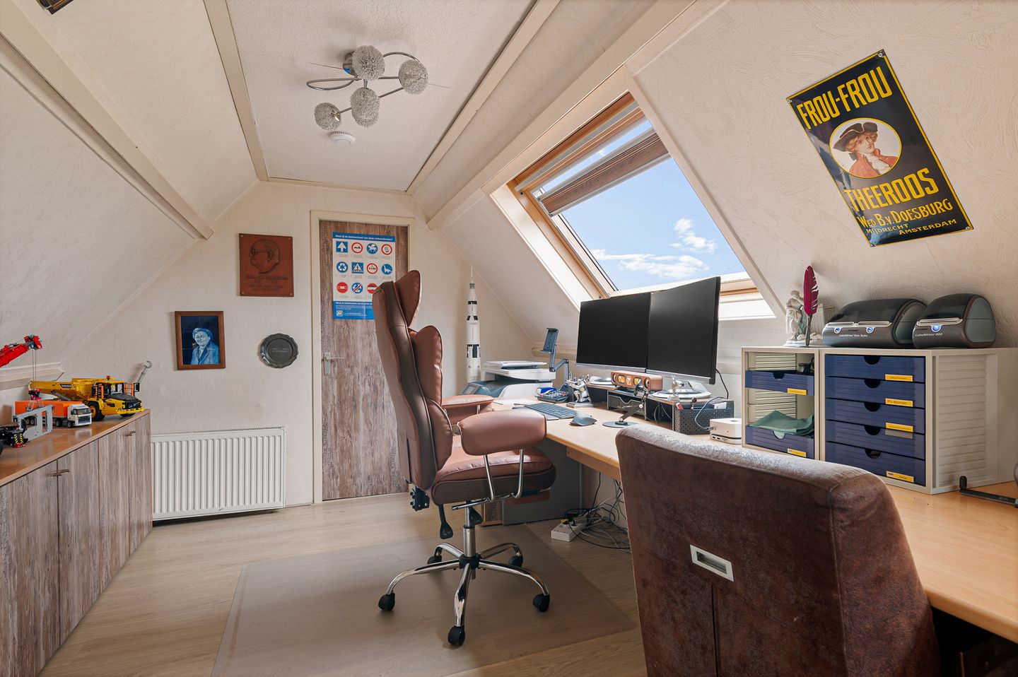 Foto 25 van Nauerna 12