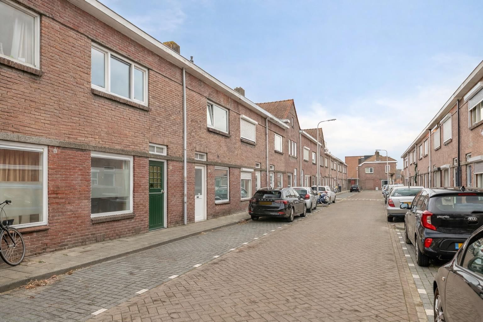 Photo 42 of Merelstraat 6
