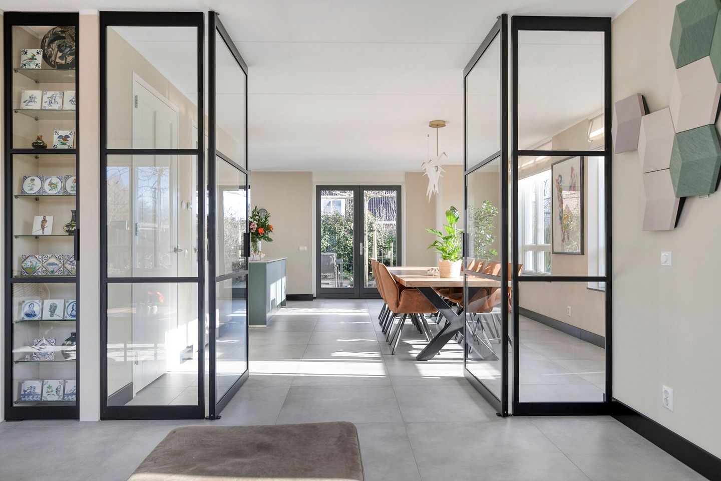 Photo 14 of Burlatstraat 28