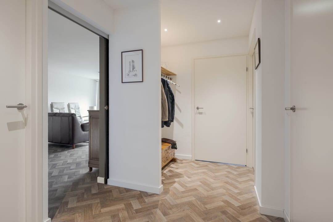 Photo 2 of Waterlooplein 219