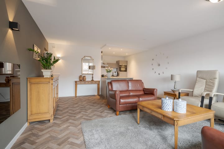 Photo 4 of Waterlooplein 219