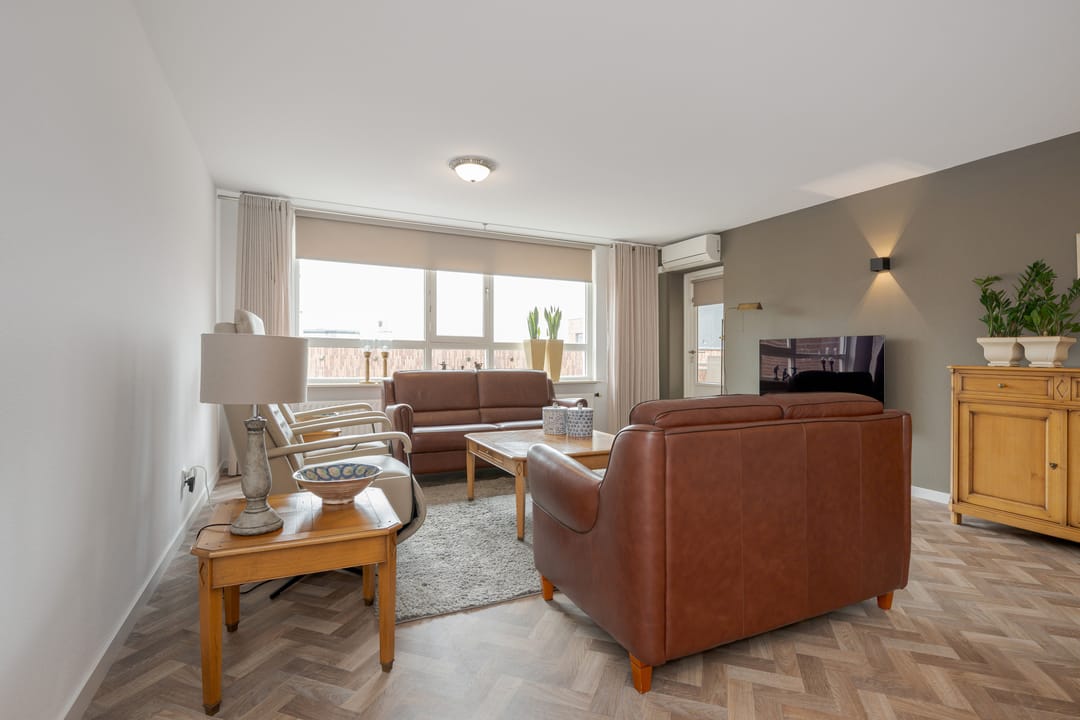 Photo 17 of Waterlooplein 219