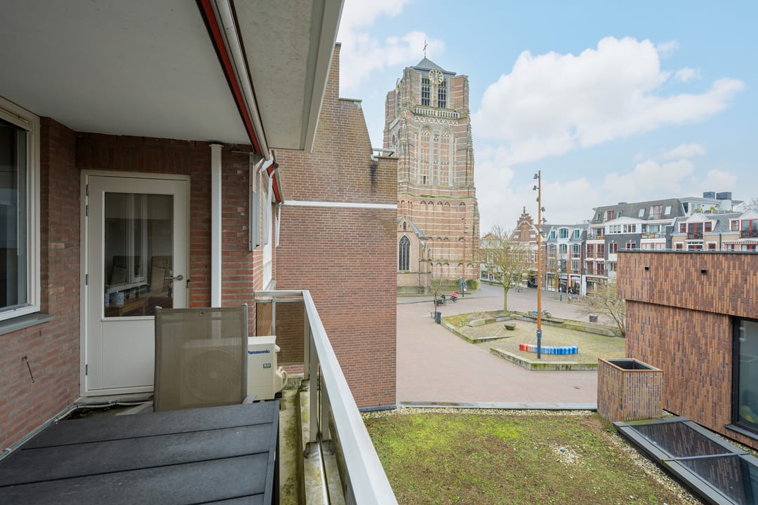 Photo 37 of Waterlooplein 219