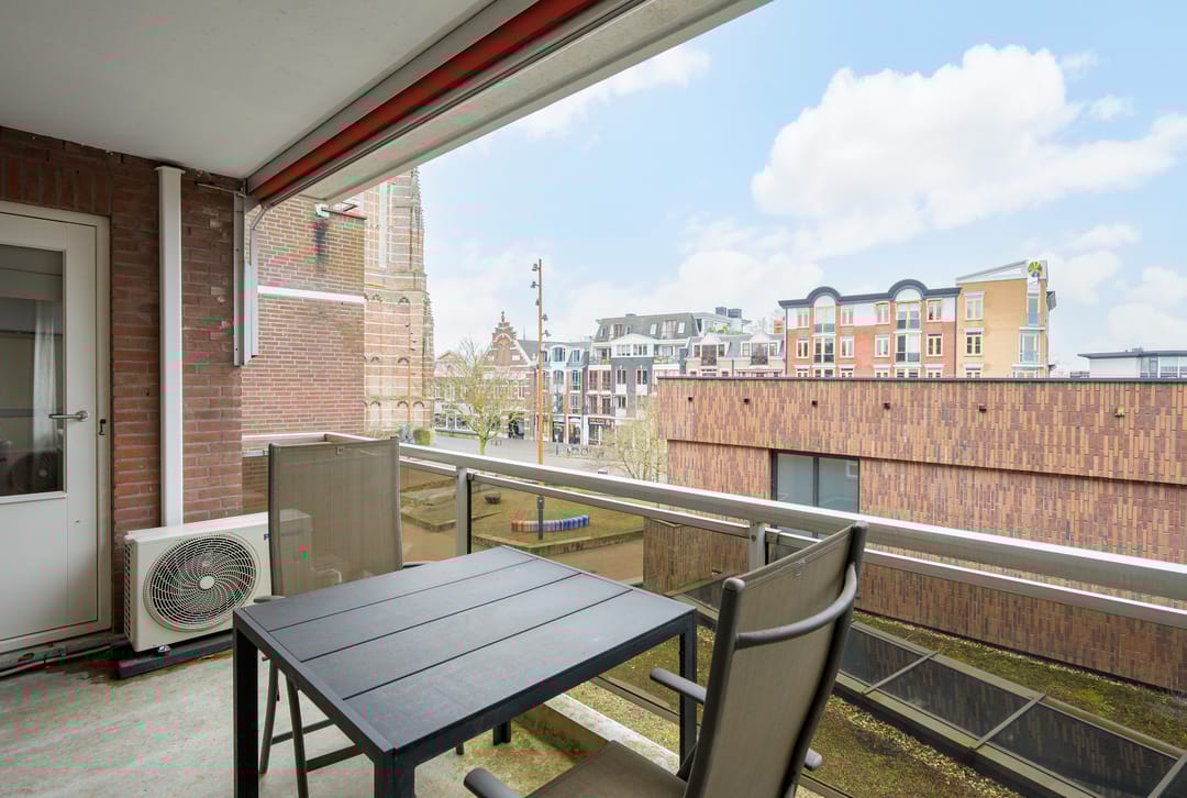 Photo 38 of Waterlooplein 219