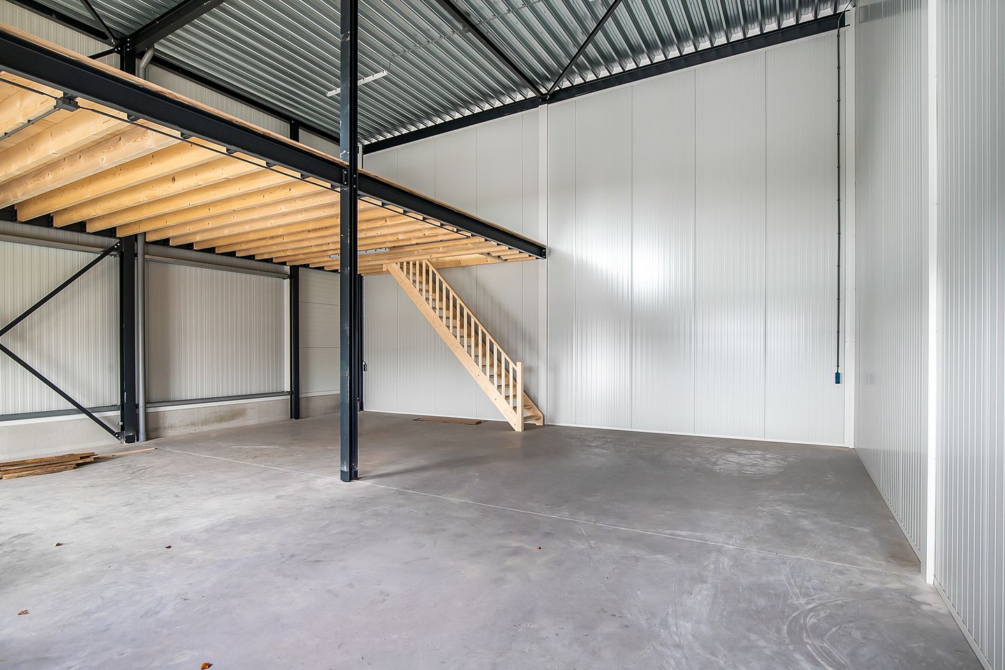 Bekijk foto 4 van Businesspark Friesland-West 43-9