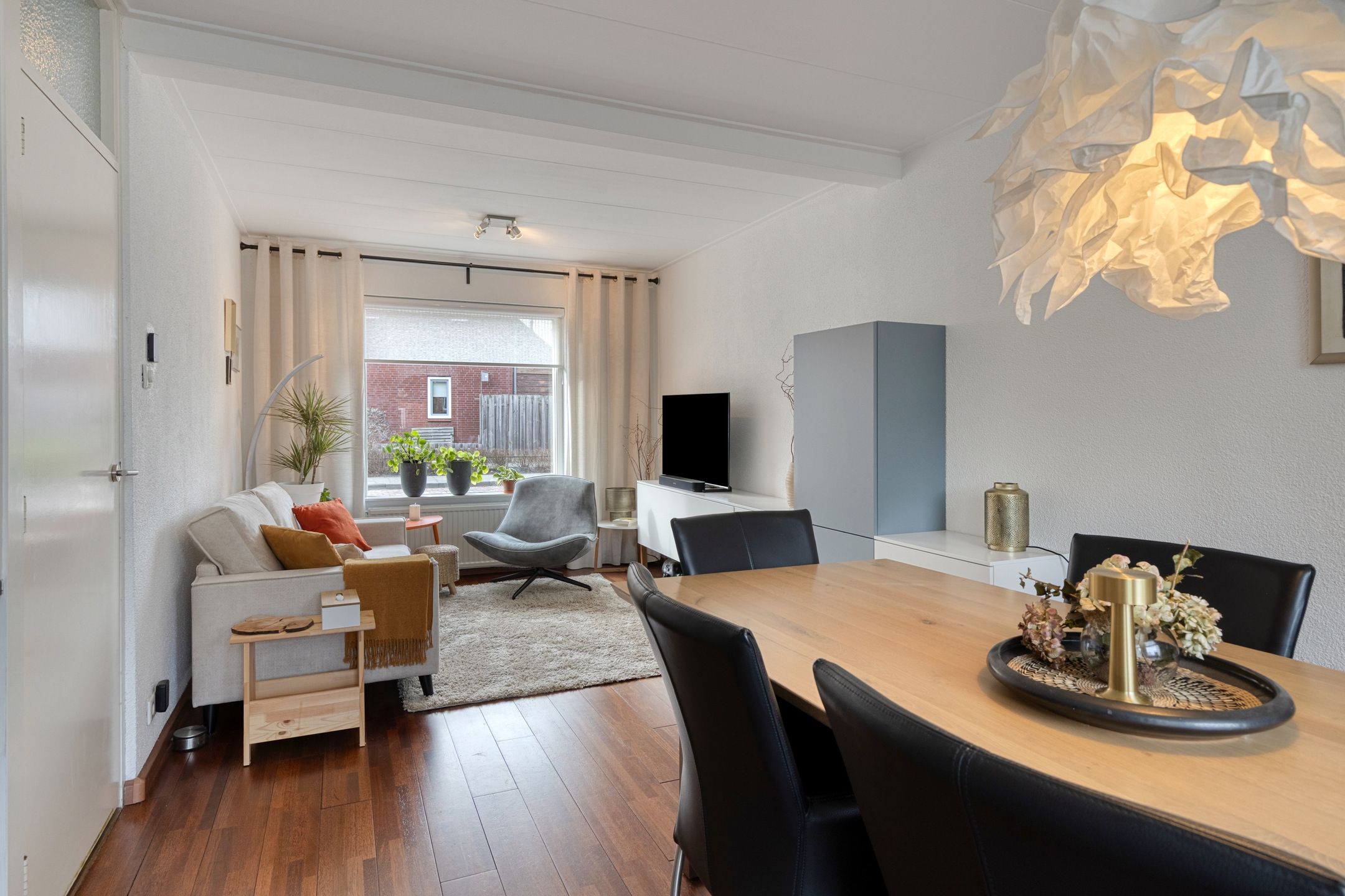 Foto 12 van Burg. Langebeekestraat 18