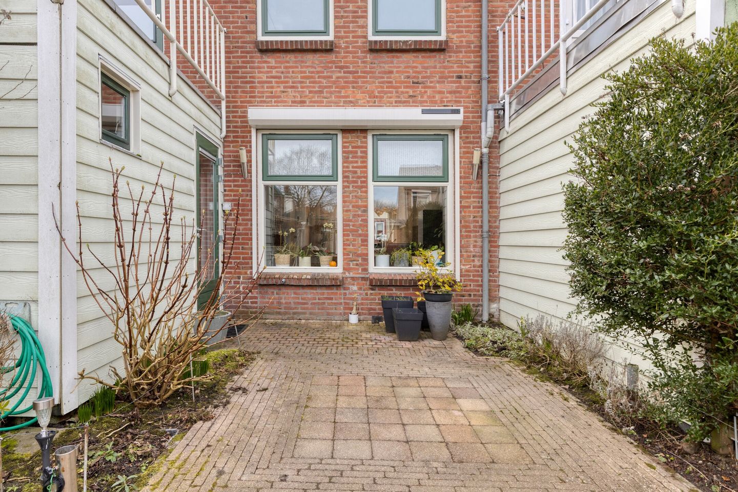 Foto 40 van Burg. Langebeekestraat 18