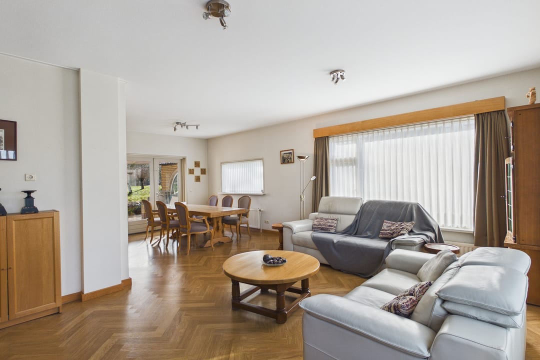 Photo 7 of van Middelhovenstraat 46