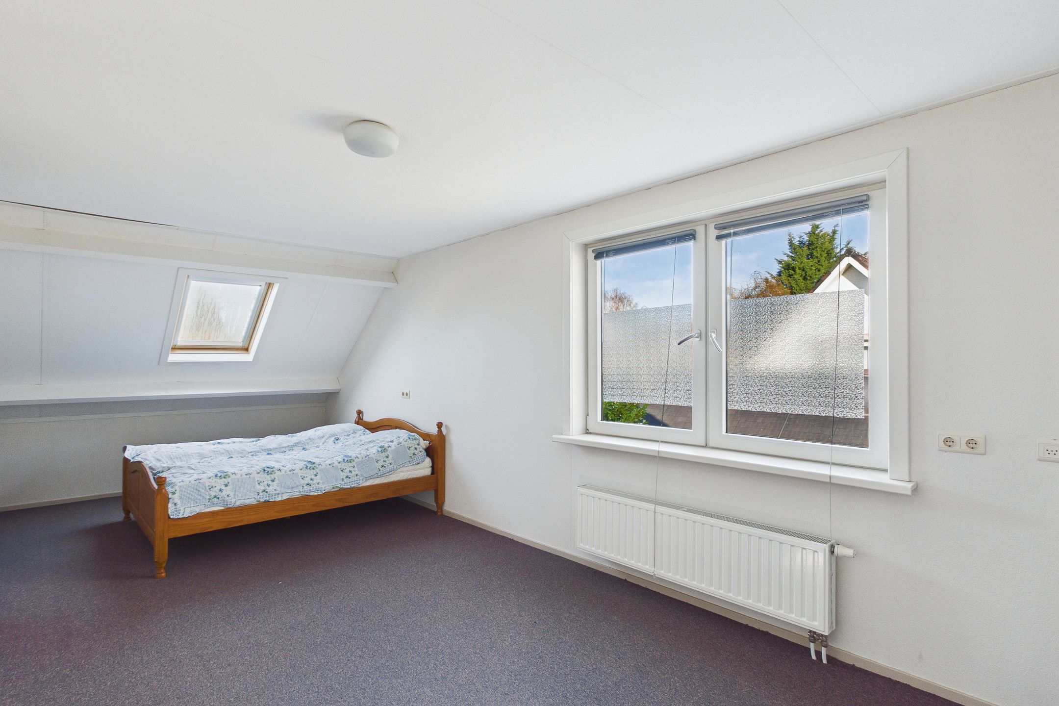 Photo 21 of van Middelhovenstraat 46