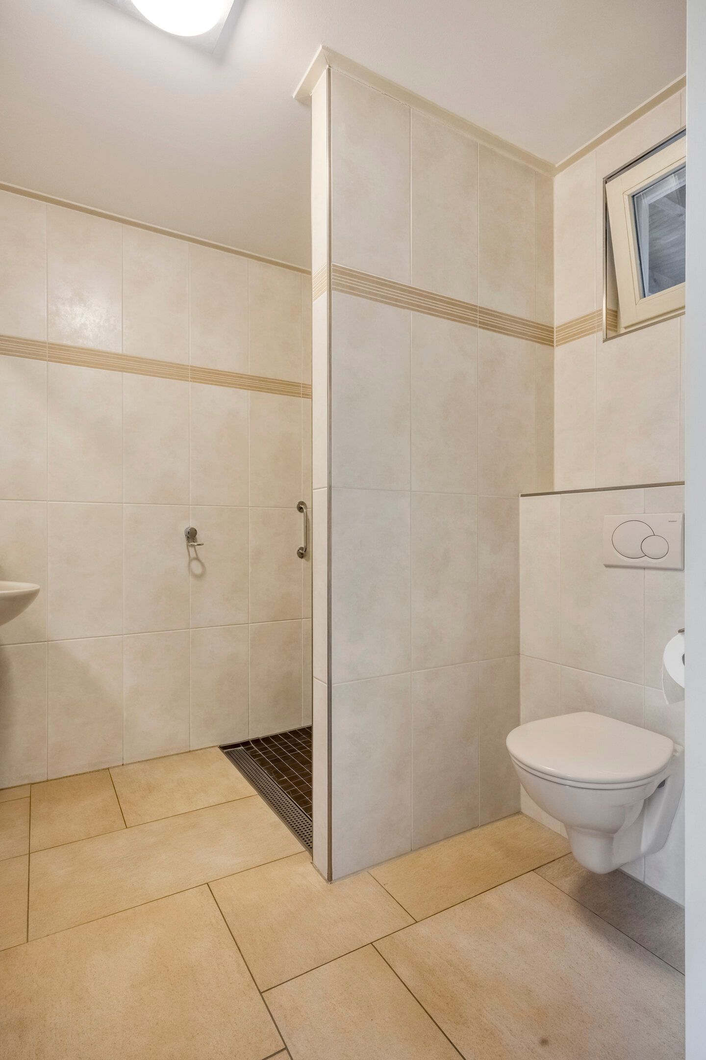 Foto 21 van Emmastraat 2-A