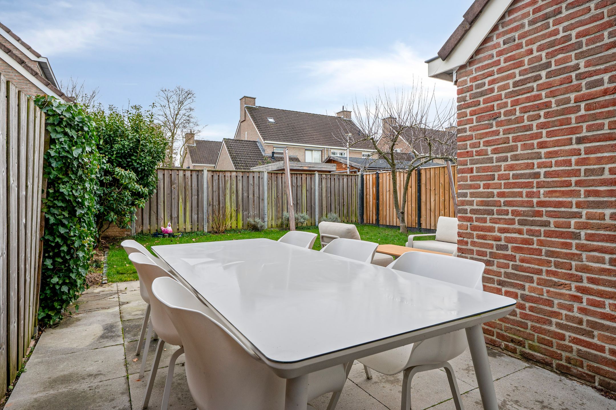 Foto 6 van Van Lintrehof 4