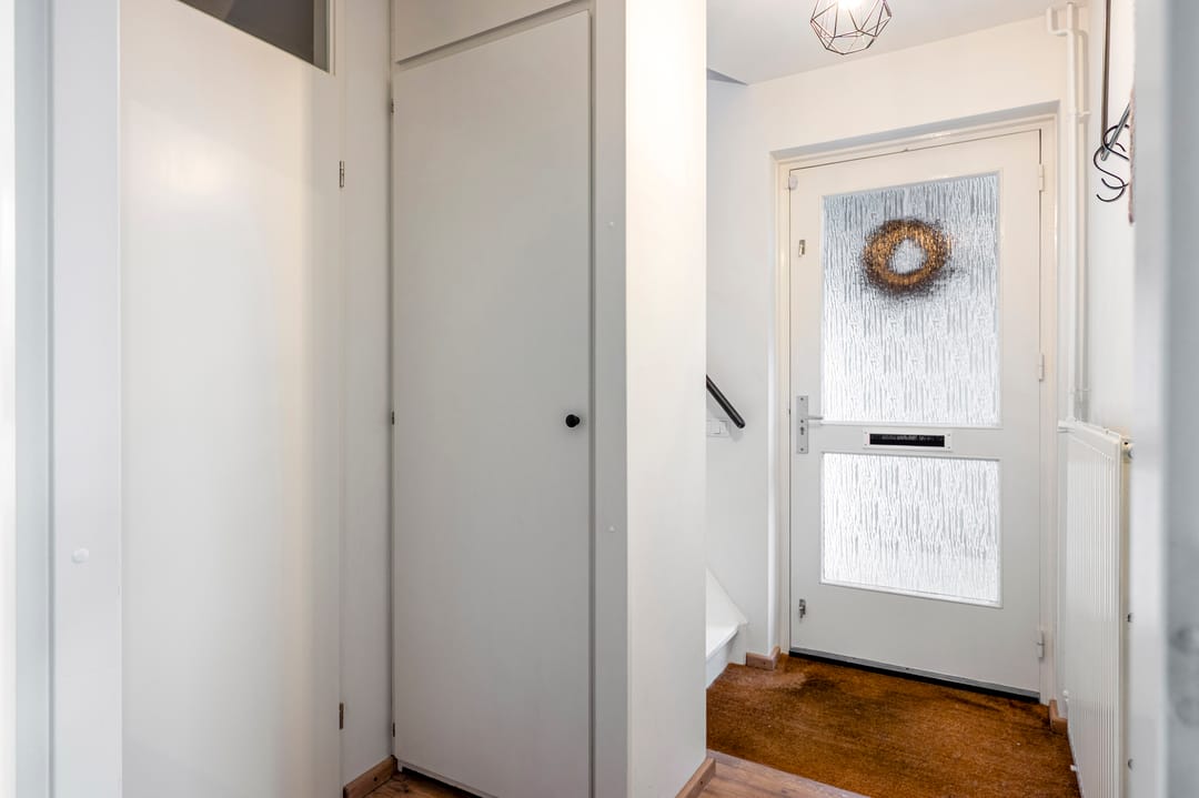 Foto 11 van Van Lintrehof 4