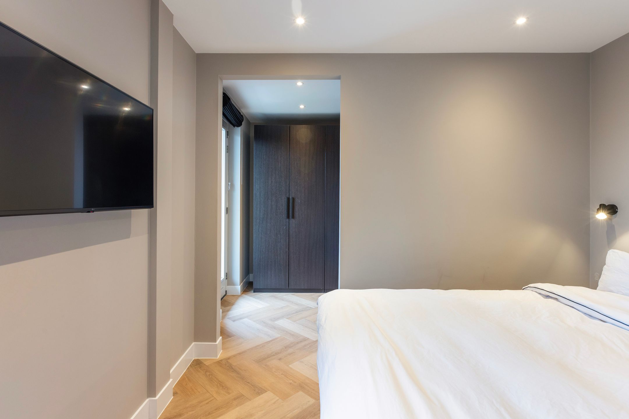 Foto 12 van Muiderstraat 99