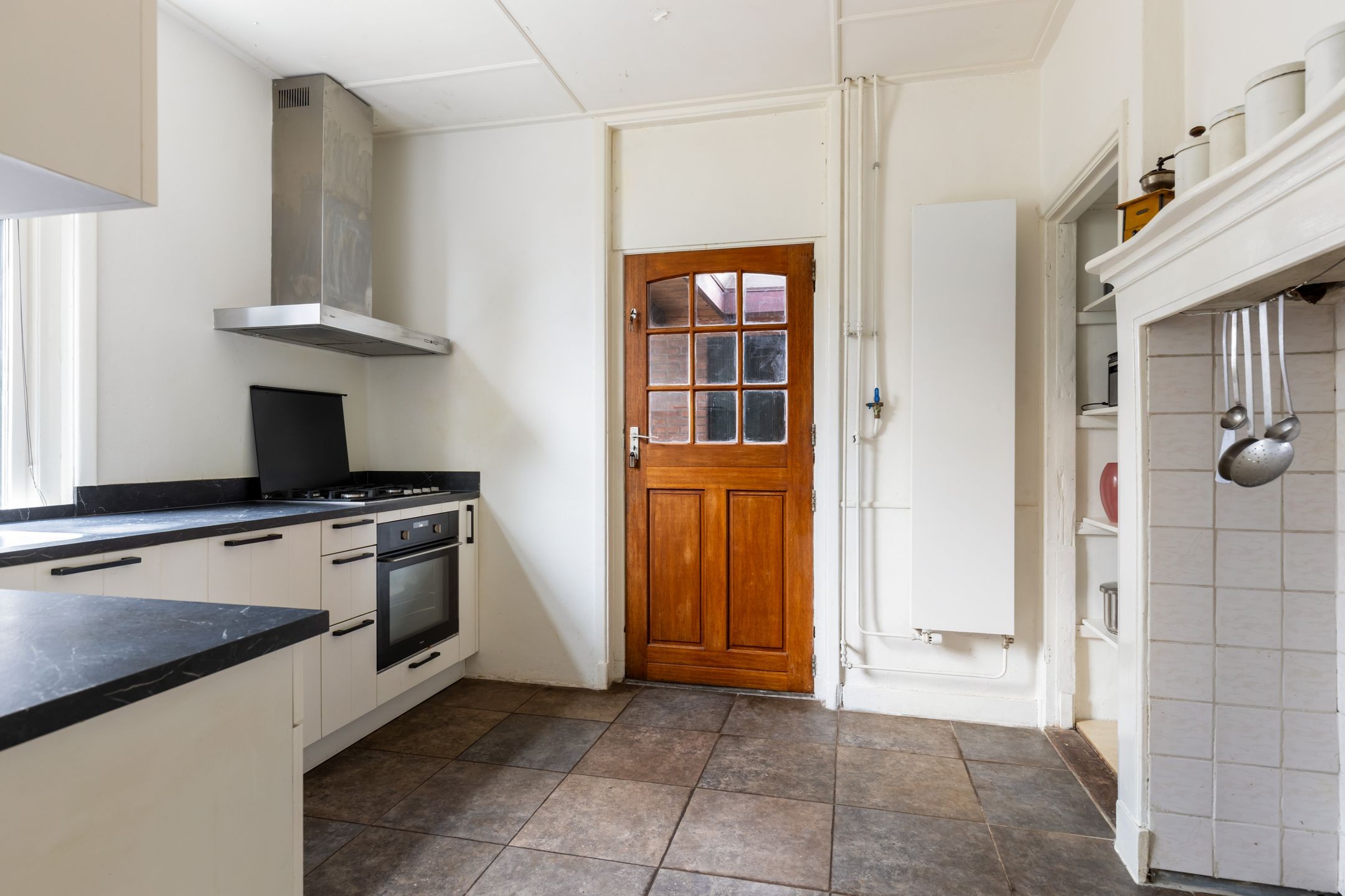 Foto 9 van Spoorstraat 27