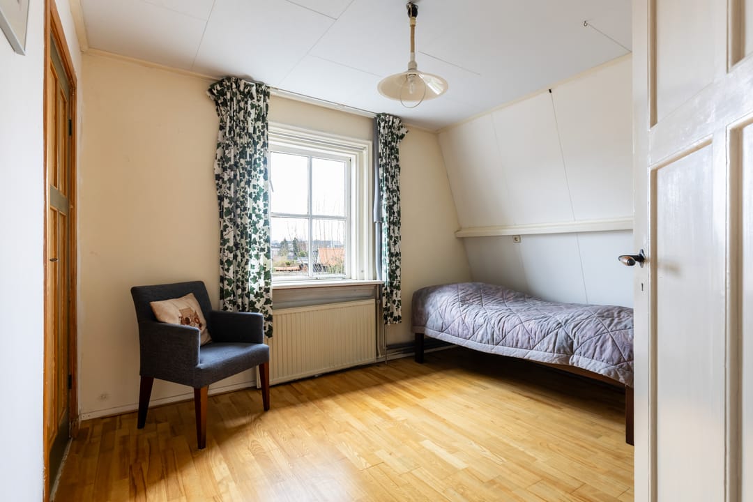 Foto 28 van Spoorstraat 27