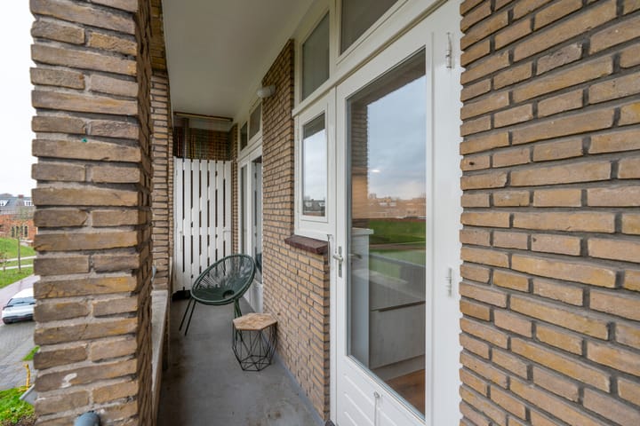 Photo 4 of Victor Hugoplantsoen 26-1