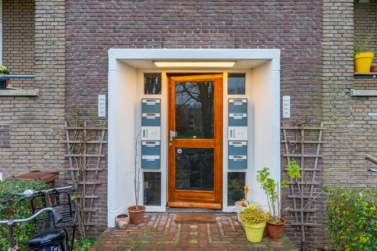 Photo 10 of Victor Hugoplantsoen 26-1