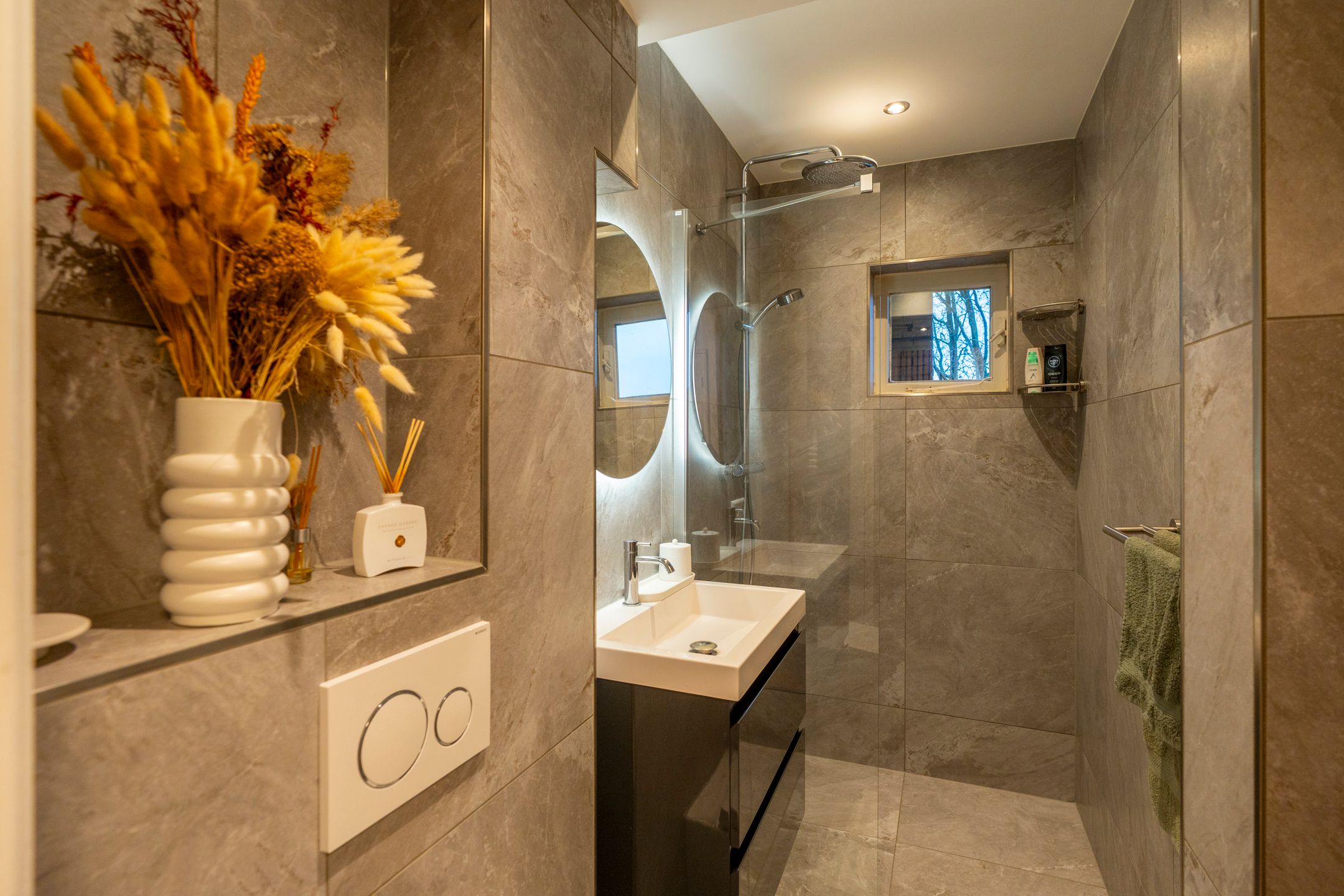 Photo 39 of Victor Hugoplantsoen 26-1