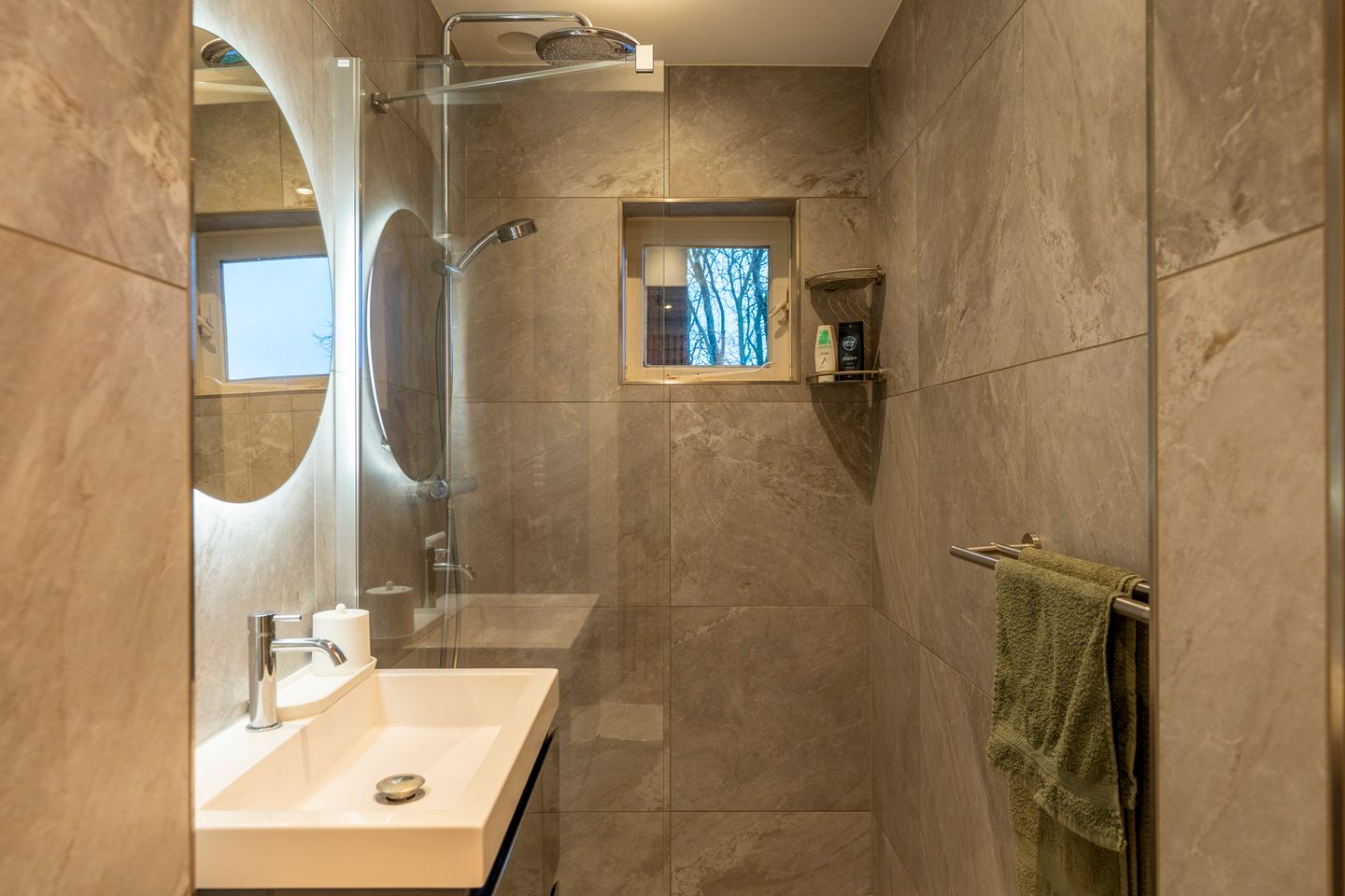 Photo 40 of Victor Hugoplantsoen 26-1