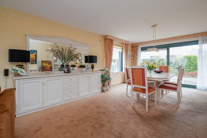 Foto 4 van van Goghlaan 1