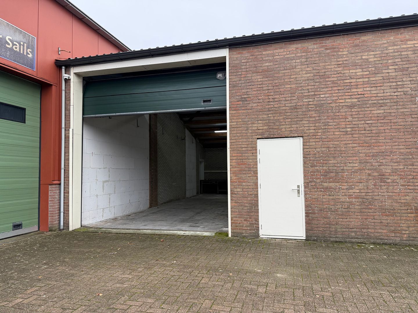 View photo 3 of Ridder van Dorplaan 5