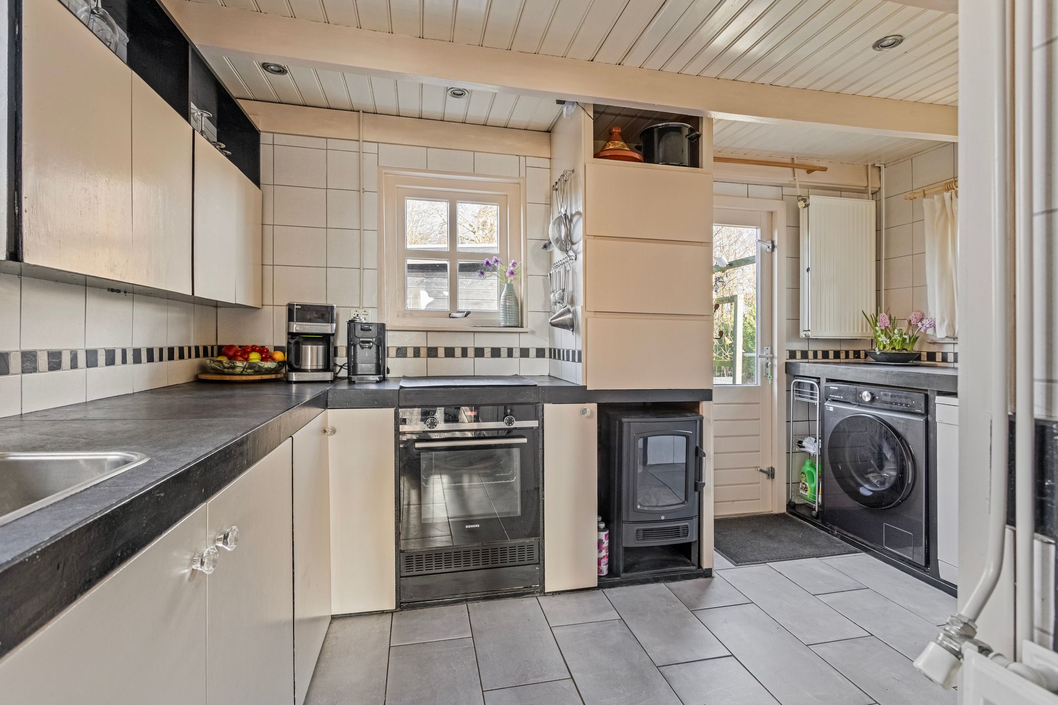 Photo 9 of Molestrjitte 17